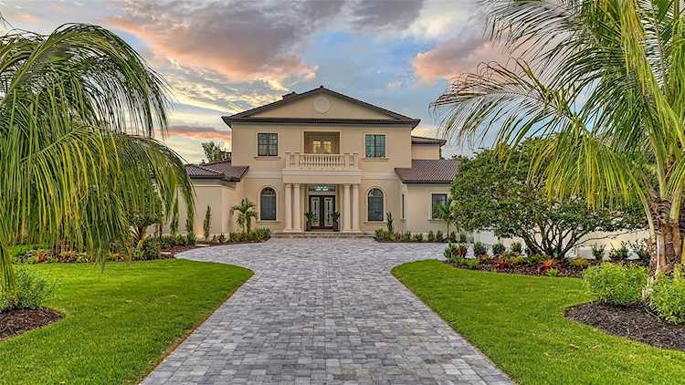 19453 Ganton Ave Bradenton, FL 34202