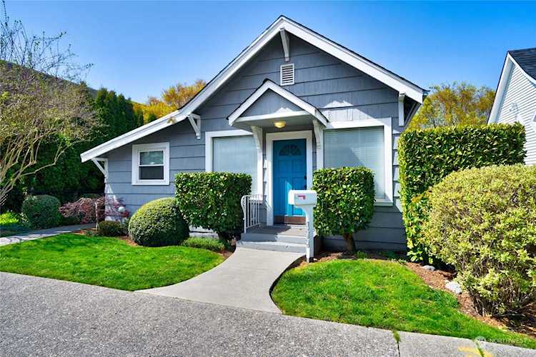 209 2nd Ave N Edmonds, WA 98020