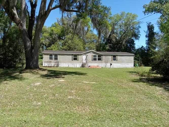 8457 Manor Dr Tallahassee, FL 32303