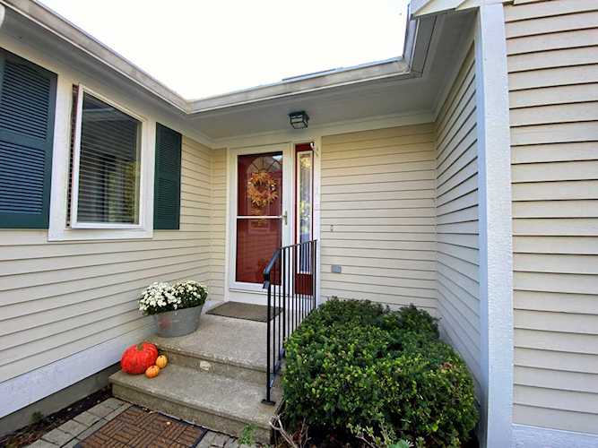 60 Pine Hill Boulevard Mashpee, MA 02649