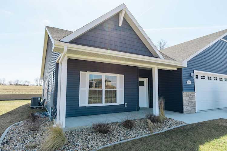 104 Cathy Jean Ct Waterloo, IA 50701