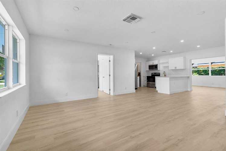 6200 Westover Road West Palm Beach, FL 33417