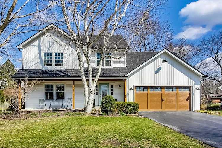 728 Thornapple Dr Naperville, IL 60540