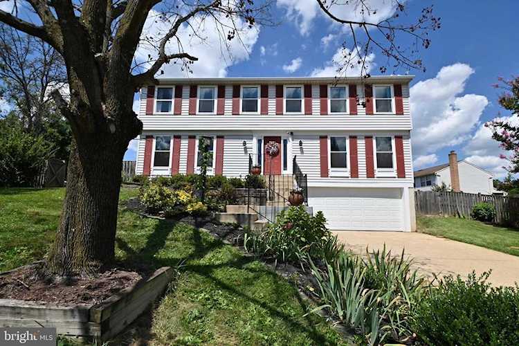 7802 Cyril Place Springfield, VA 22153 | MLS VAFX2112870 Photo 1