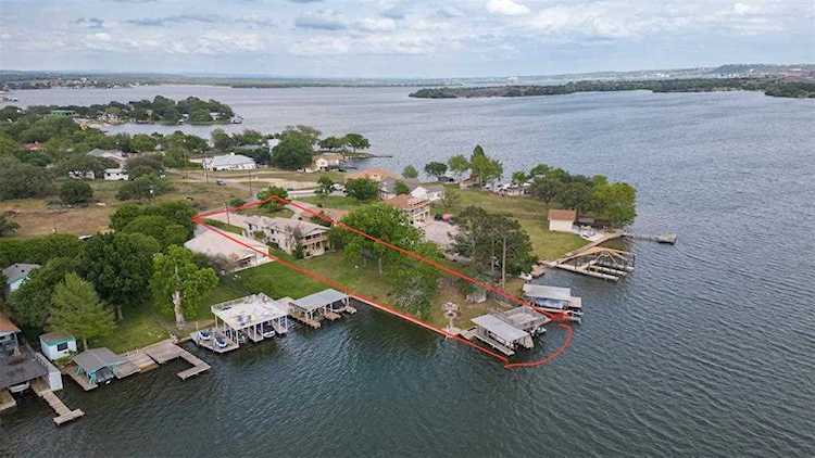 2822 Lakeview LN Granite Shoals, TX 78654
