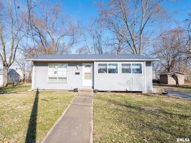 103 Hamilton Rd Marquette Heights, IL 61554