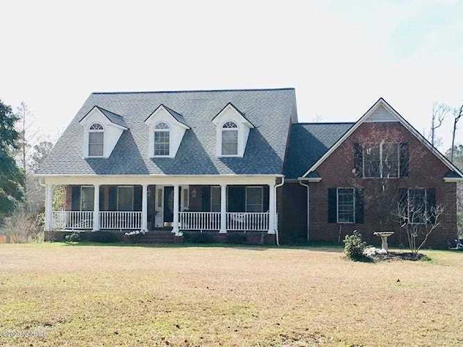 613 Hughes Road Hampstead, NC 28443
