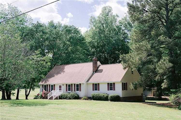 6478 Belroi Rd Gloucester, VA 23061 | MLS 10483902 Photo 1