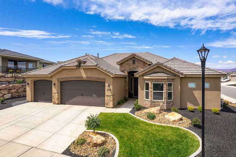 490 S Bracciano DR St UT 84770 MLS 23240584