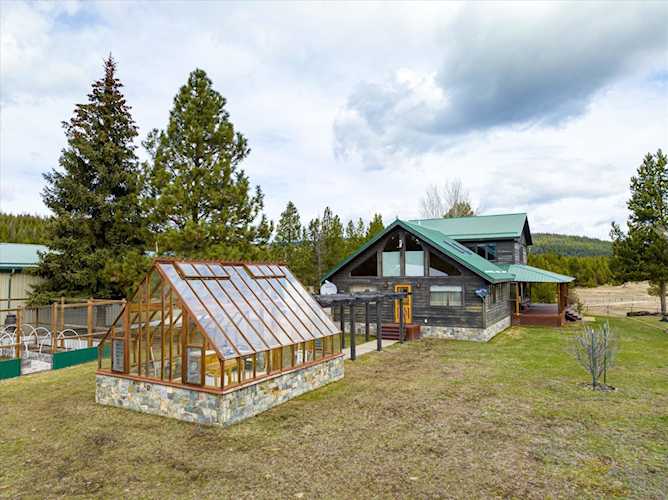 8240 Island Lake Rd Marion, MT 59925