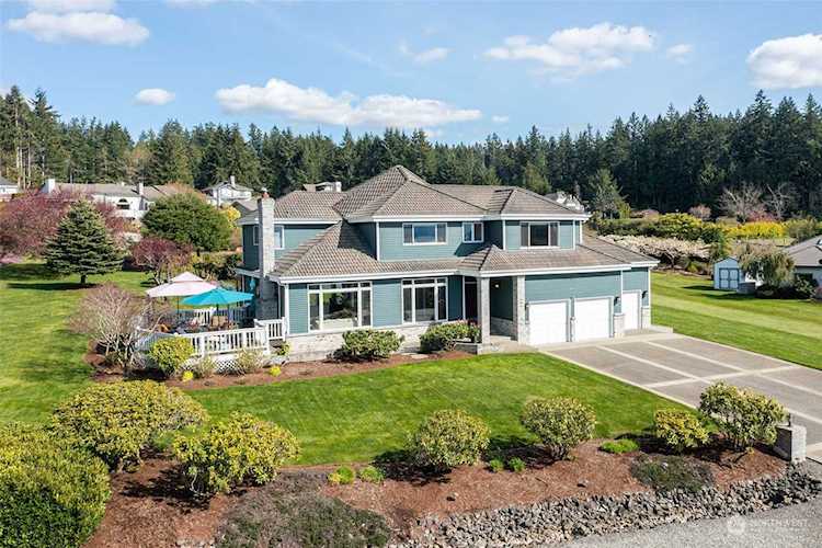 7023 NW Puddingstone Ln Silverdale, WA 98383