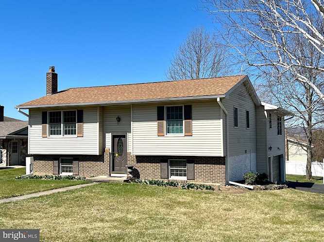 2547 Buchenhorst Rd State College, PA 16801