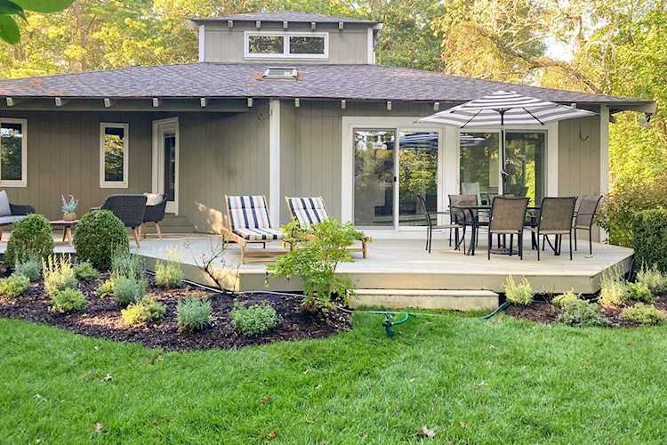 16 Bosuns Lane Mashpee, MA 02649