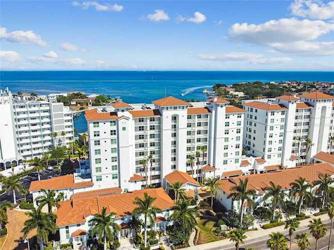 1325 Snell Isle Blvd NE #412 St. Petersburg, FL 33704