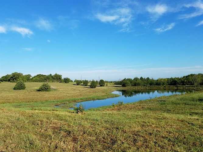 749 County Road 4246 Bonham, TX 75418