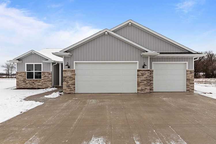 2172 Potter Dr De Pere, WI 54115 home for sale, MLS#50270295 - Dallaire Realty Photo 1