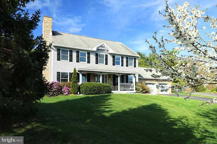 2372 Corinna Ct State College, PA 16803 | home for sale | KBB Photo 1