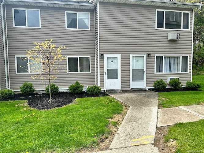 8 Fishkill Glen Dr G Fishkill, NY 12524 MLS H6245917