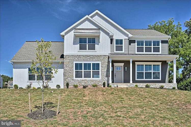 114 E Valley Rd Denver, PA 17517 | MLS PALA2030818 Photo 1