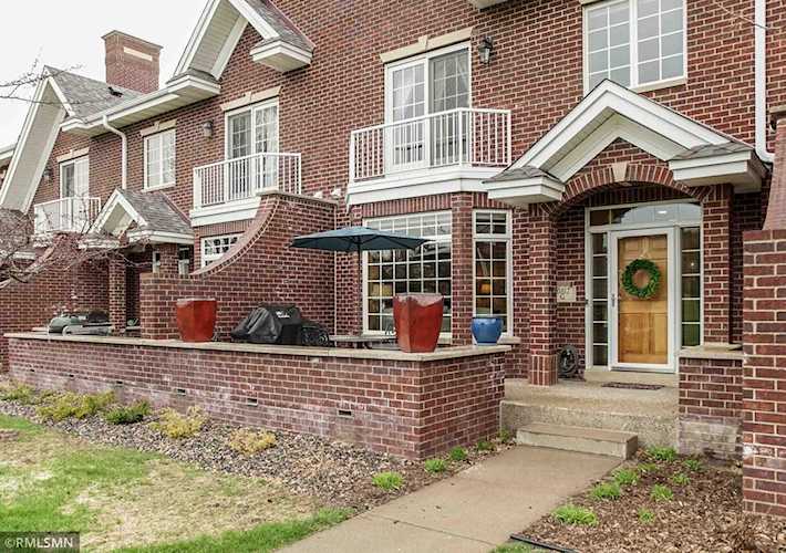 10812 Falling Water Lane #G Woodbury, MN 55129 | MLS 6357527 Photo 1