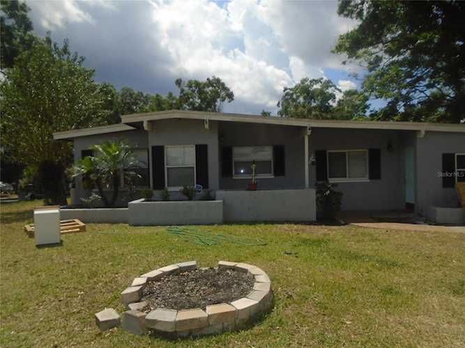 1111 Briarwood Rd Brandon, FL 33511