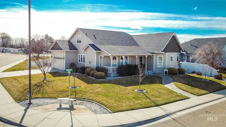 Build Idaho- Prepare to be Moved! Idaho's Ultimate Home Search Photo 1