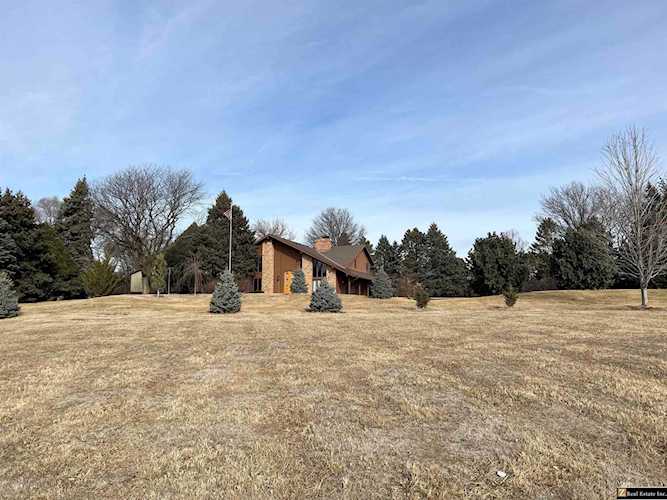 19500 Pacific St Elkhorn, NE 68022 | MLS 22301003 Photo 1