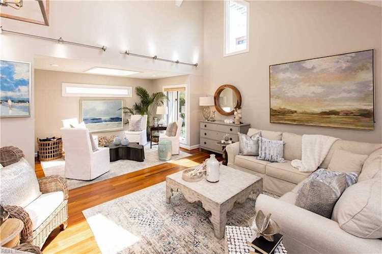 105 42nd St Virginia Beach, VA 23451