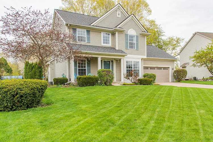2829 Valley Glenn Circle Kalamazoo, MI 49004 | MLS 23013325 Photo 1