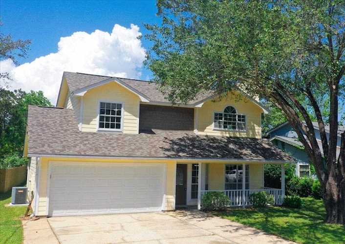 111 Crystal Lake Ln Valparaiso, FL 32580 | MLS 921965 Photo 1