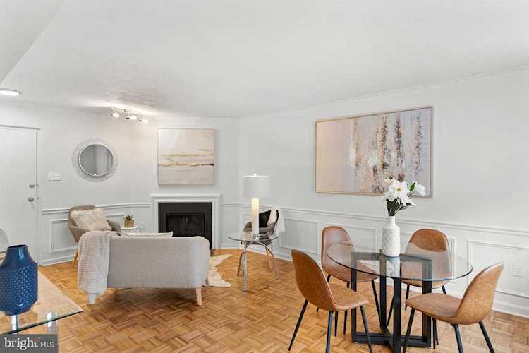 1910 T St NW #2 Washington, DC 20009