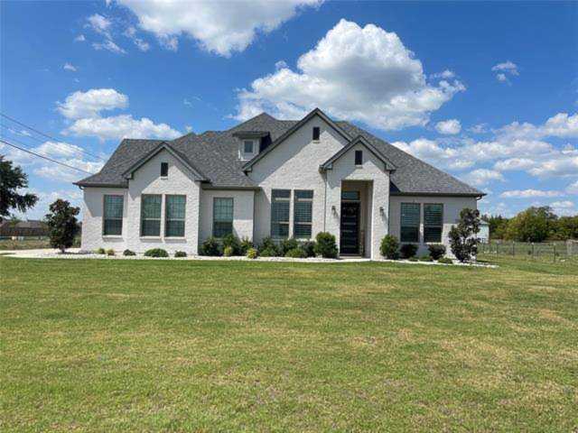 1615 County Road 1106 Anna, TX 75409