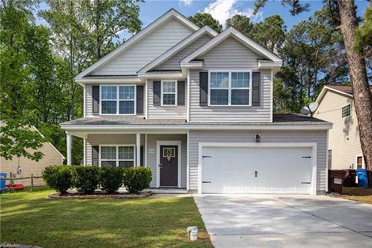 home for sale in Western Branch Chesapeake VA 23321 - MLS 10484418 Photo 1