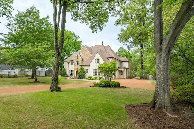 4410 Barfield Rd755EMemphisThis fabulous & fun French styled home boasts 'slurry' mortar over brick styling, an incredible...Shelby10147038TNPidgeon Estates38117home for sale$1,850,000 Photo 1