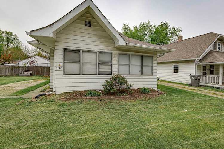1140 N Tibbs Ave Indianapolis, IN 46222 | MLS 21917885 Photo 1