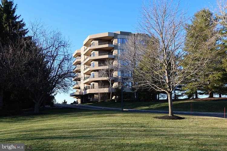 425 Windmere Dr #2B State College, PA 16801 | home for sale | KBB Photo 1