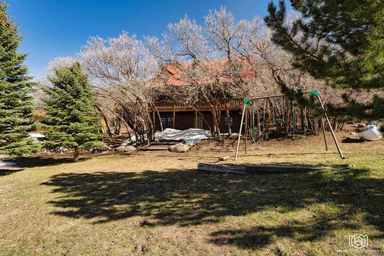 691 W Lodge Pole LN Pine Valley, UT 84781
