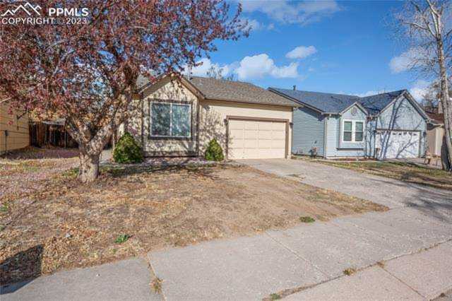 Homes in Colorado Springs Photo 1