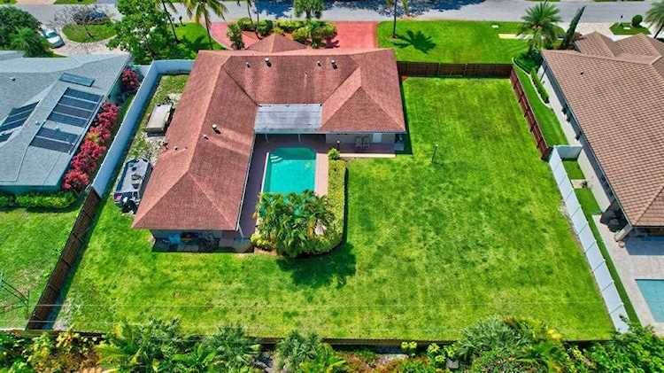 1279 SW 15th Street Boca Raton, FL 33486