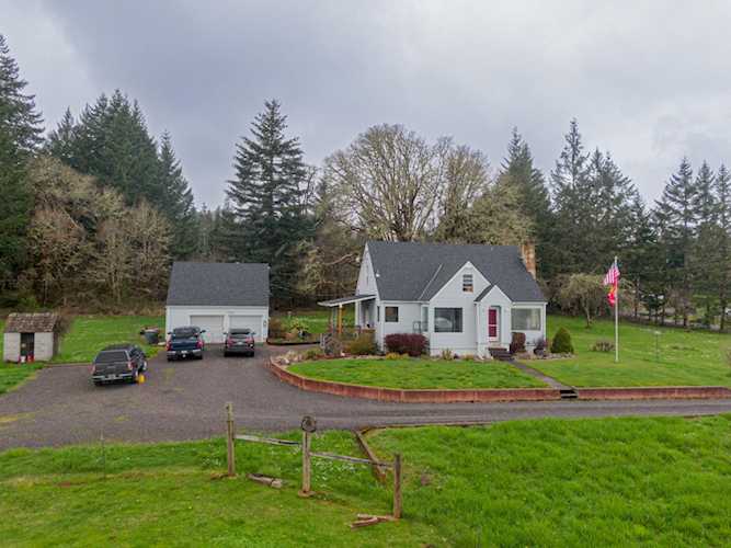 39365 SW Oak Ln Willamina, OR 97396