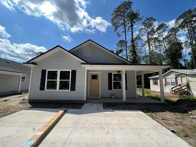 23 Naskapi St Crawfordville, FL 32327 in Wakulla Gardens Photo 1