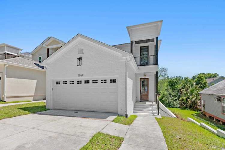 1569 Pine St Tallahassee, FL 32303
