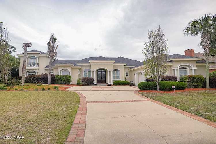 2857 Tupelo Dr Panama City, FL 32405