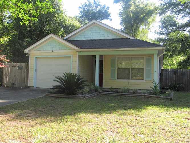 103 Black Foot Rd Crawfordville, FL 32327 in Wakulla Gardens Photo 1