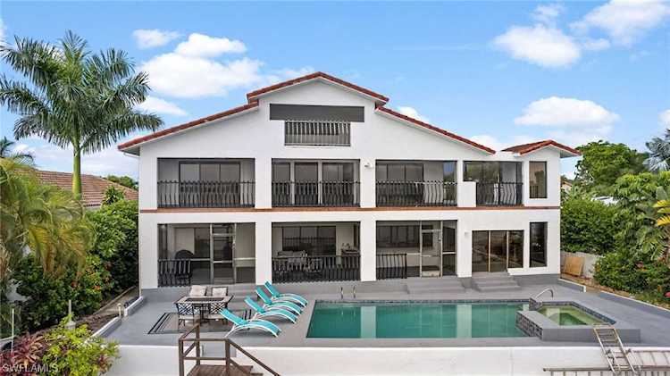 1758 Sandy Circle Cape Coral, FL 33904