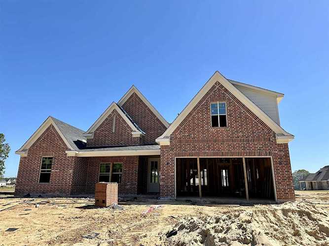 170 Tommie Valley Dr Oakland, TN 38060