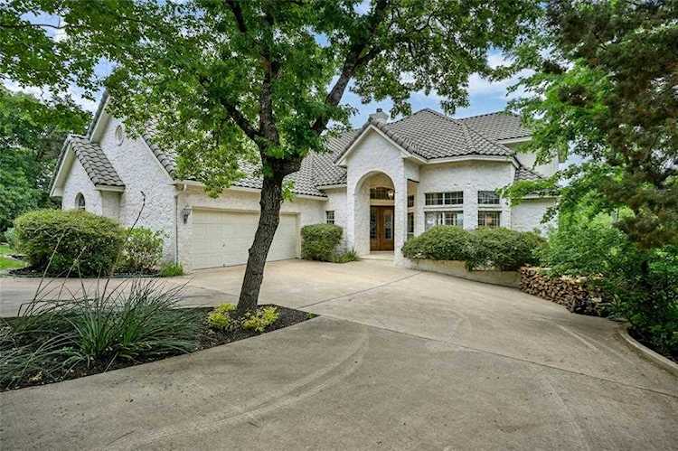 17914 Crystal CV Jonestown, TX 78645
