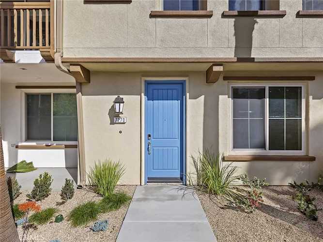 7270 Crystal Dr Huntington Beach, CA 92648