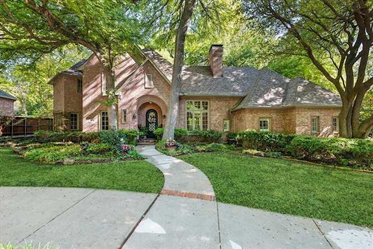 2602 Saratoga McKinney, TX 75070
