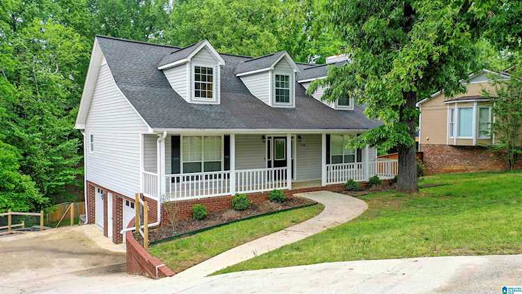 5708 Garden Wood Drive Gardendale, AL 35071